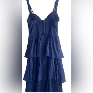 B. Smart Black Elegant Sleeveless Dress